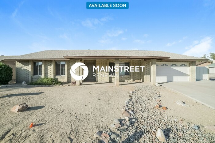 5720 W Purdue Ave in Glendale, AZ - Building Photo