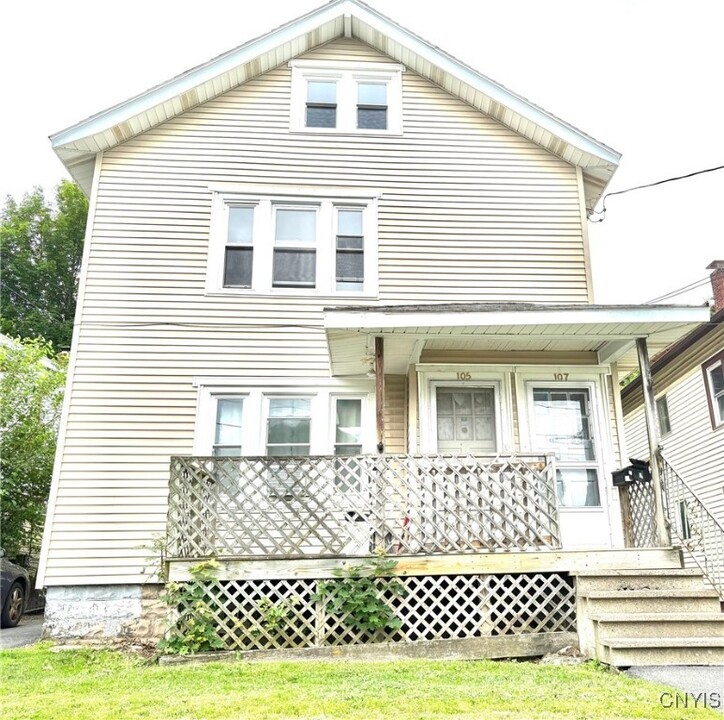 107 Harford Rd in Syracuse, NY - Building Photo