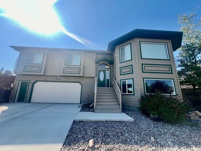 property at 2633 Knight St