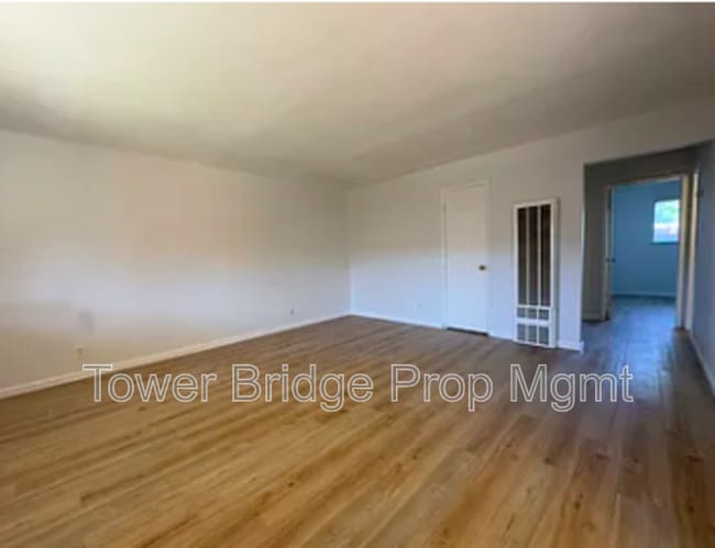 1724 Wright St in Sacramento, CA - Building Photo - Building Photo