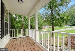 2180 Oliver Dr in Prince Frederick, MD - Building Photo