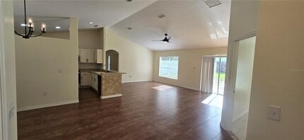 36115 Michigan Dr in Eustis, FL - Building Photo - Building Photo