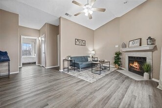 4113 Esters Rd in Irving, TX - Building Photo - Building Photo