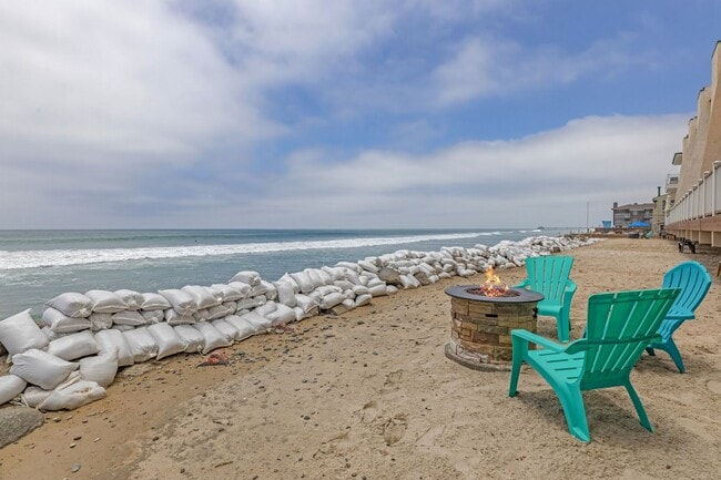 property at 1601 S Pacific St