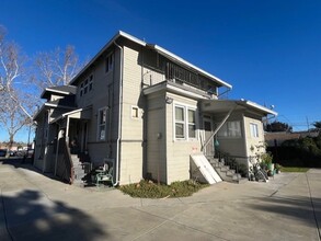 1030 E Santa Clara St in San Jose, CA - Building Photo - Building Photo