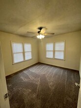2108 Echols St in Bryan, TX - Building Photo - Building Photo