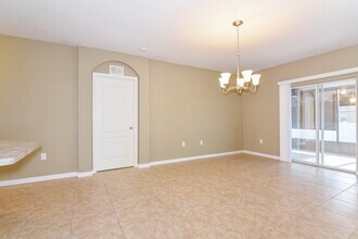 1633 Wallace Manor Blvd in Winter Haven, FL - Building Photo - Building Photo
