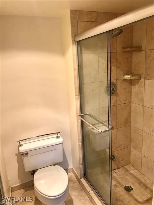 1537 Oyster Catcher Point in Naples, FL - Building Photo