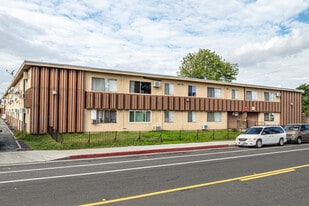 AJ Apartments in Pomona, CA - Building Photo