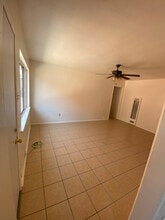 6138 Malabar St in Huntington Park, CA - Building Photo - Building Photo