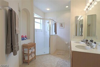 13225 Silver Thorn Loop in North Fort Myers, FL - Building Photo - Building Photo