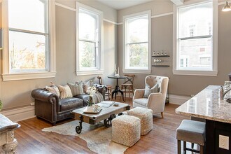 300 Alexander St in Rochester, NY - Building Photo - Building Photo