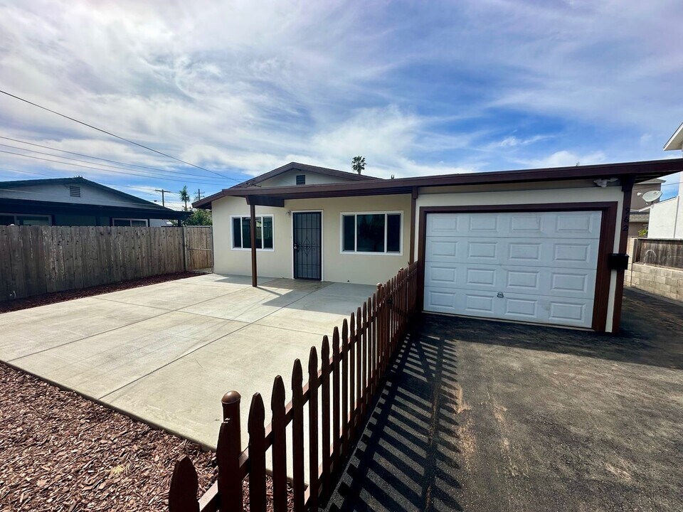 962 Georgia St in Imperial Beach, CA - Building Photo