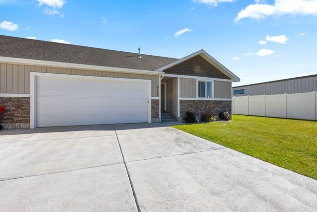 property at 5708 Rammell Rd