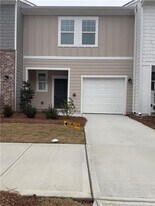 306 Rydal Wy in Winder, GA - Building Photo