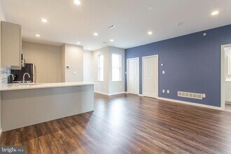 1917 N 7th St in Philadelphia, PA - Building Photo - Building Photo