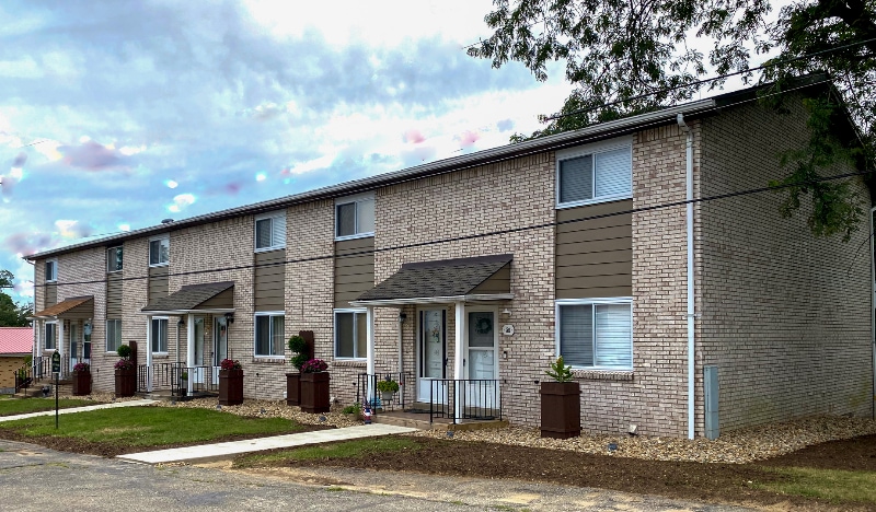 52 Soltis Drive in Irwin, PA - Building Photo