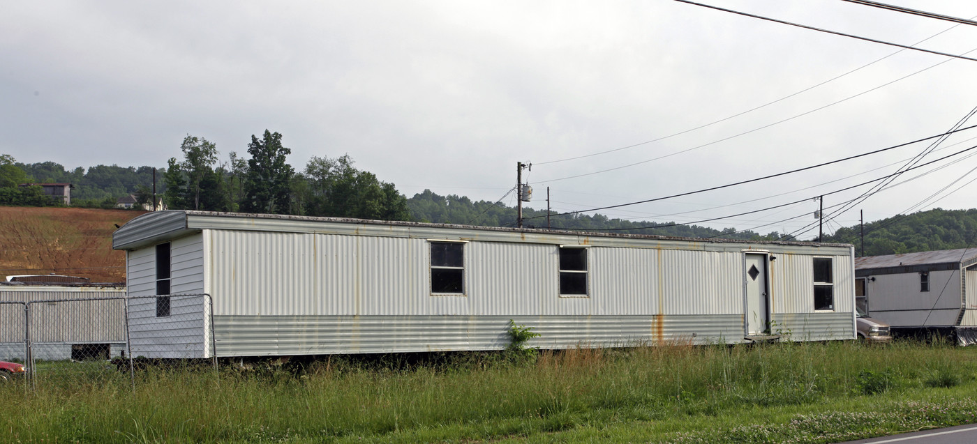 1385 Main St in Maynardville, TN - Building Photo