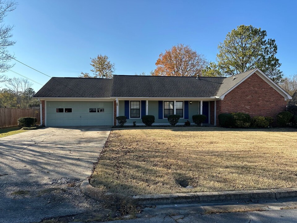 2308 Lynette Cir in Tupelo, MS - Building Photo