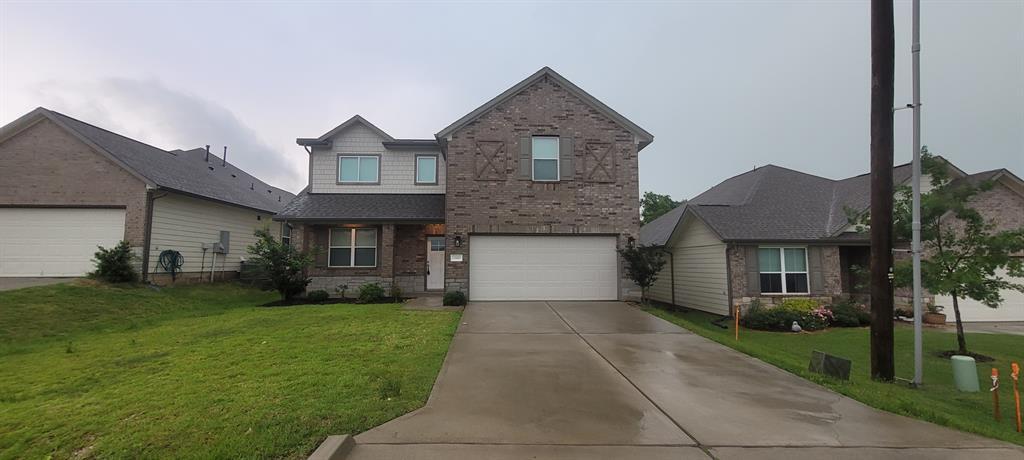 13083 Clear View Dr in Willis, TX - Building Photo