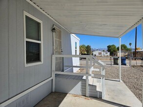 1873 Merced Dr in Bullhead City, AZ - Building Photo - Building Photo