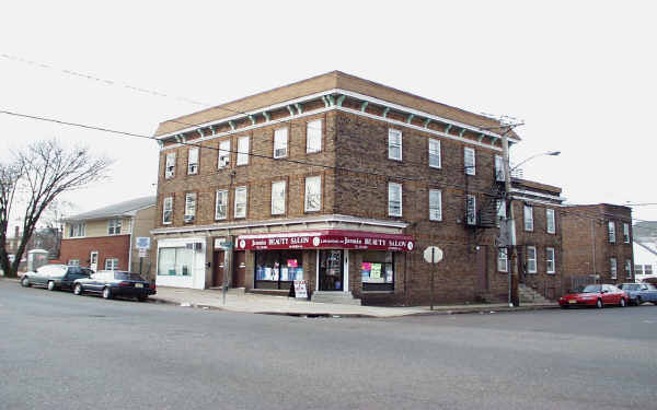 165 Remsen Ave in New Brunswick, NJ - Building Photo - Building Photo