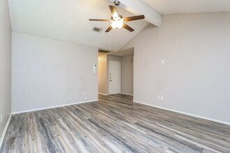 4503 Tylergate Dr in Spring, TX - Building Photo - Building Photo
