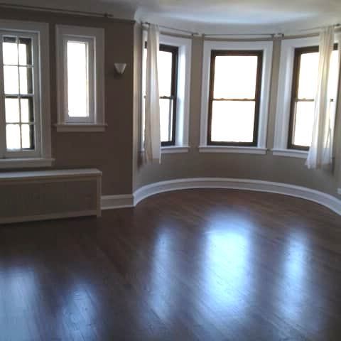 1445 W Thome Ave-Unit -2 in Chicago, IL - Foto de edificio - Building Photo