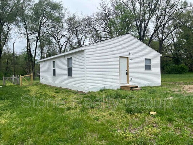 property at 2820 N 15th St