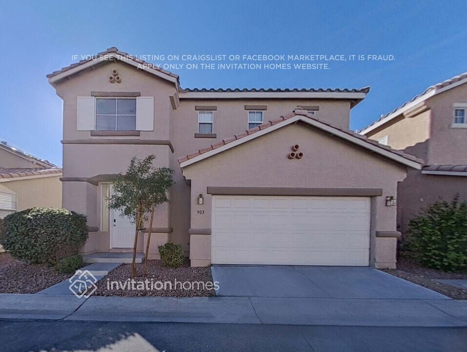 903 Clear Diamond Ave in Las Vegas, NV - Building Photo
