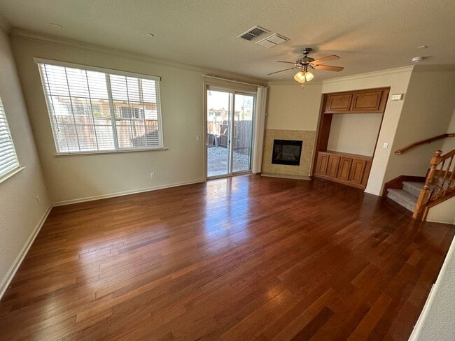 1020 Sierra View Cir in Lincoln, CA - Building Photo - Building Photo