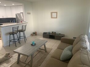 5200 NE 24th Terrace in Fort Lauderdale, FL - Building Photo - Building Photo