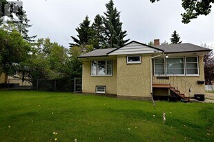 9925-9106 106 Ave in Grande Prairie, AB - Building Photo