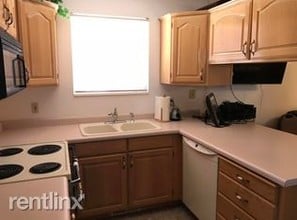 1150 W Red Hills Pkwy in Washington, UT - Building Photo - Building Photo