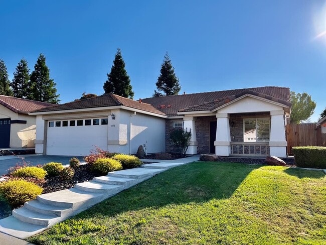 property at 5558 Sage Dr