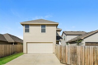 5516 Calm Water Ct in Fort Worth, TX - Building Photo - Building Photo