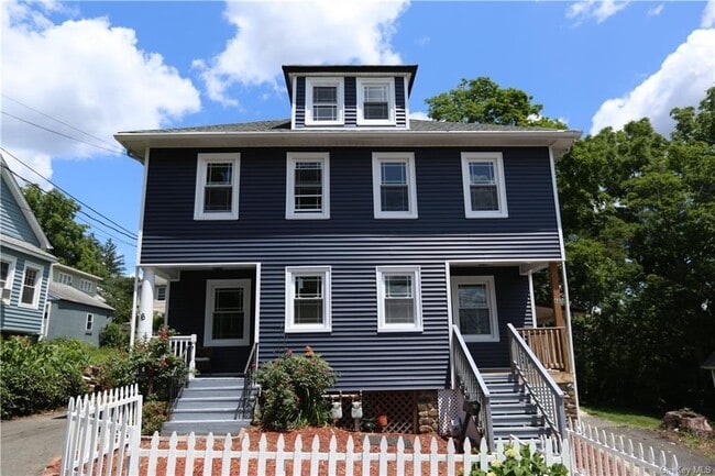 property at 6 Catherine St