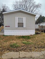 1020 Katherine St in Vermillion, SD - Building Photo