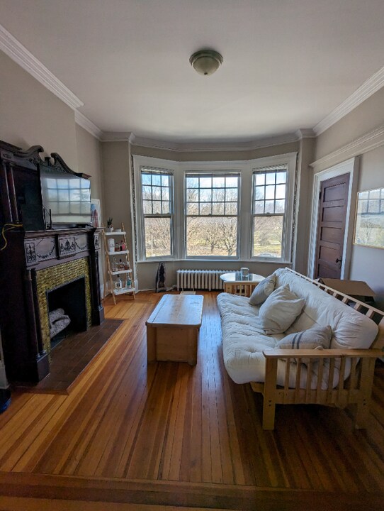 544 Madison Ave in Albany, NY - Building Photo