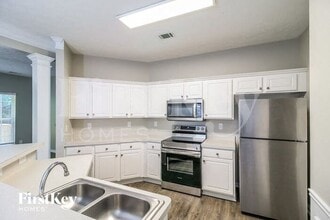4073 Beaver Oaks Dr in Duluth, GA - Building Photo - Building Photo