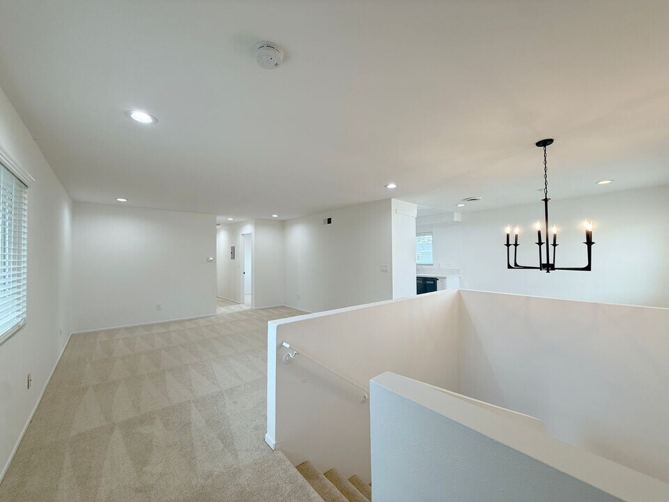 2708 Santiago Rd-Unit -D in Fullerton, CA - Building Photo