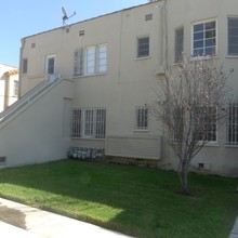 935 Alandele Ave in Los Angeles, CA - Building Photo - Building Photo