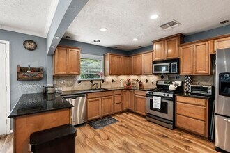 1034 Nashua St in Houston, TX - Building Photo - Building Photo