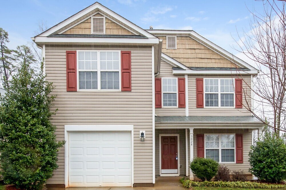 5028 Magnasco Ln in Charlotte, NC - Foto de edificio