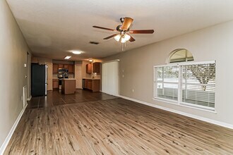 350 Lake Shepard Dr in Apopka, FL - Building Photo - Building Photo