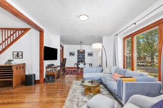 1355 Bemis St SE in Grand Rapids, MI - Building Photo - Building Photo