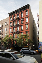 155 E 2nd St in New York, NY - Building Photo - Building Photo