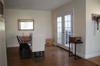 33 Oxford, Unit 33 in Irvine, CA - Foto de edificio - Building Photo