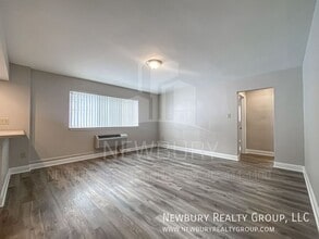 309 San Juan Dr in McKeesport, PA - Building Photo - Building Photo