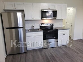 5625 Sprague St in Philadelphia, PA - Building Photo - Building Photo